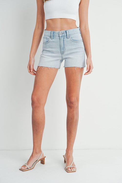 The Weekender Short